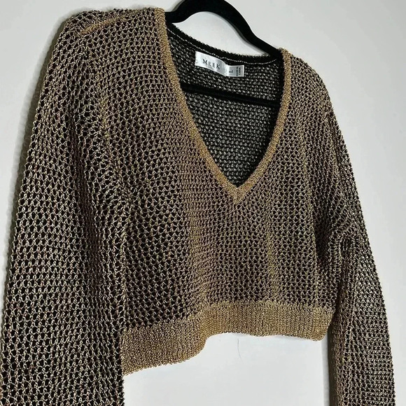 Gold Glitter Long Sleeve VNeck Crop Top - Picture 3 of 8